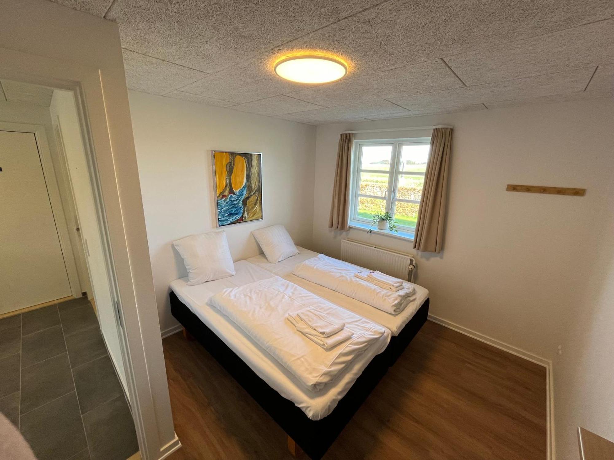 Go-Sleep Bredehus Aparthotel Bredsten  Exteriör bild